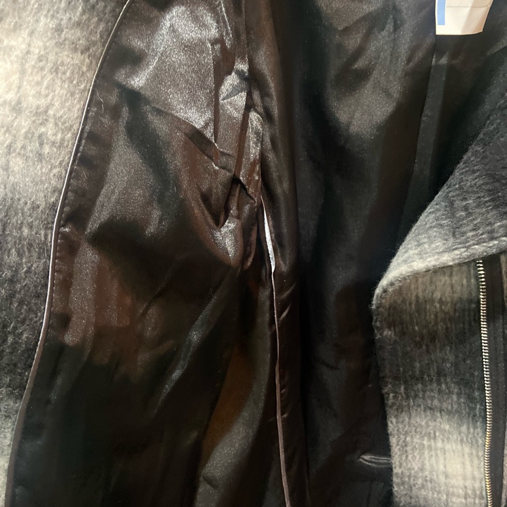 Calvin Klein Jacket - Picture 4 of 9